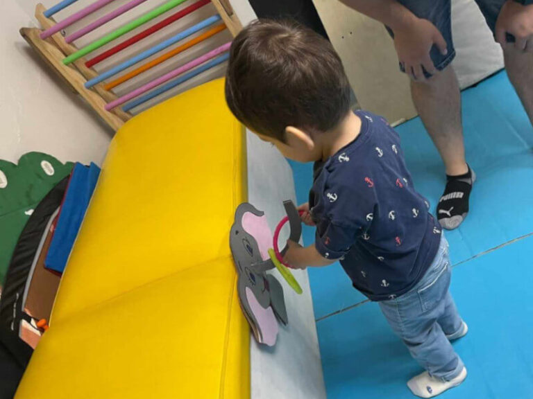 Baby Care - Baby Bilingüe